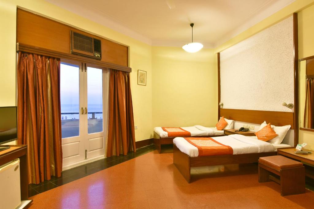 Superior Balcony Room